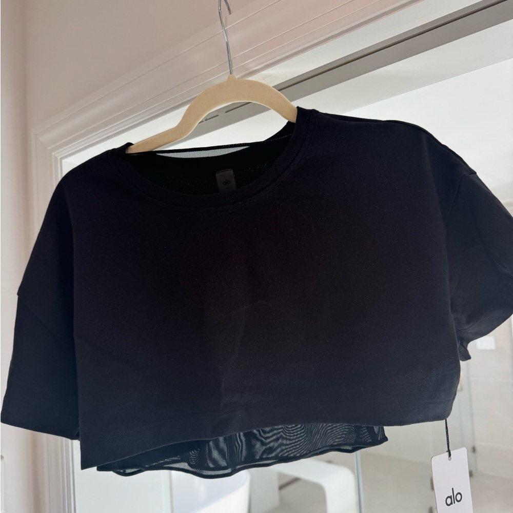 ALO Yoga Classic Black Top
